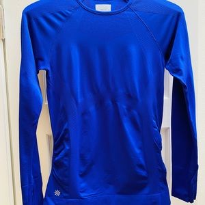 Athleta XT2 Anti-odor Technology Long Sleeve Top